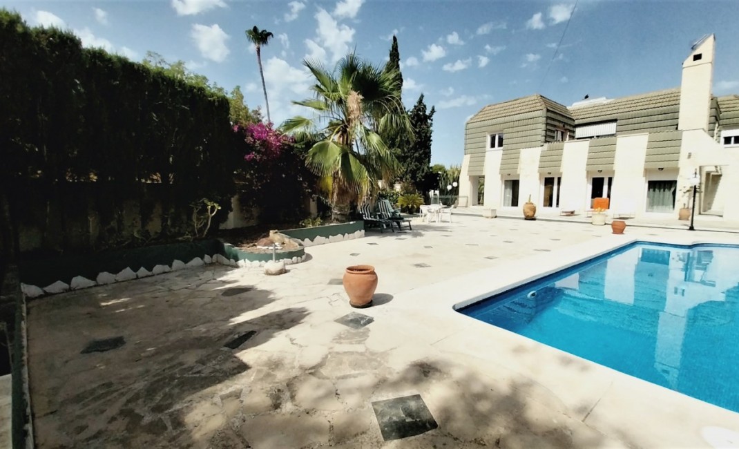 Sale - Villa - Benidorm