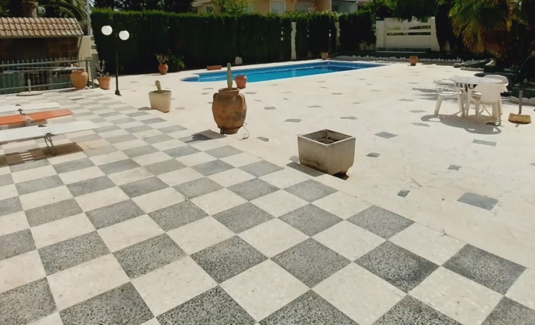 Sale - Villa - Benidorm