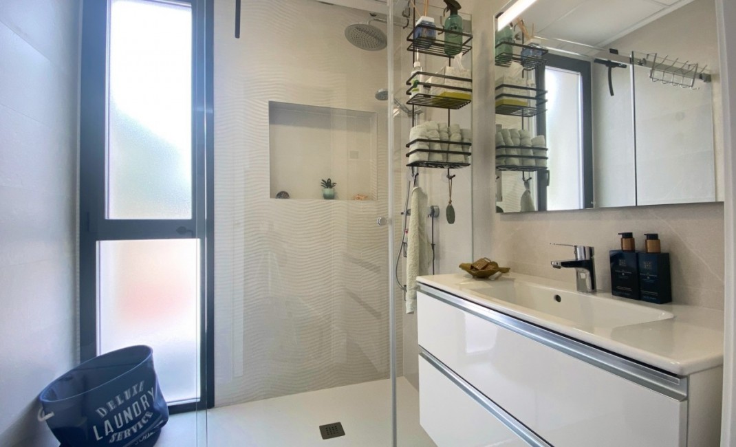 Sale - Villa - Polop