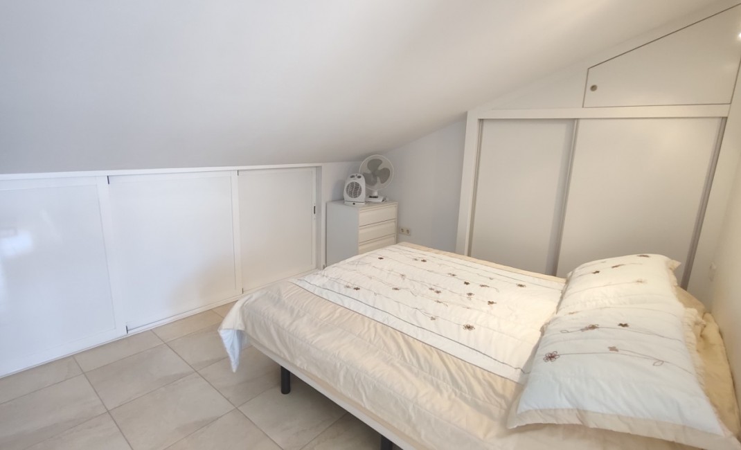 Sale - Apartment - Albir