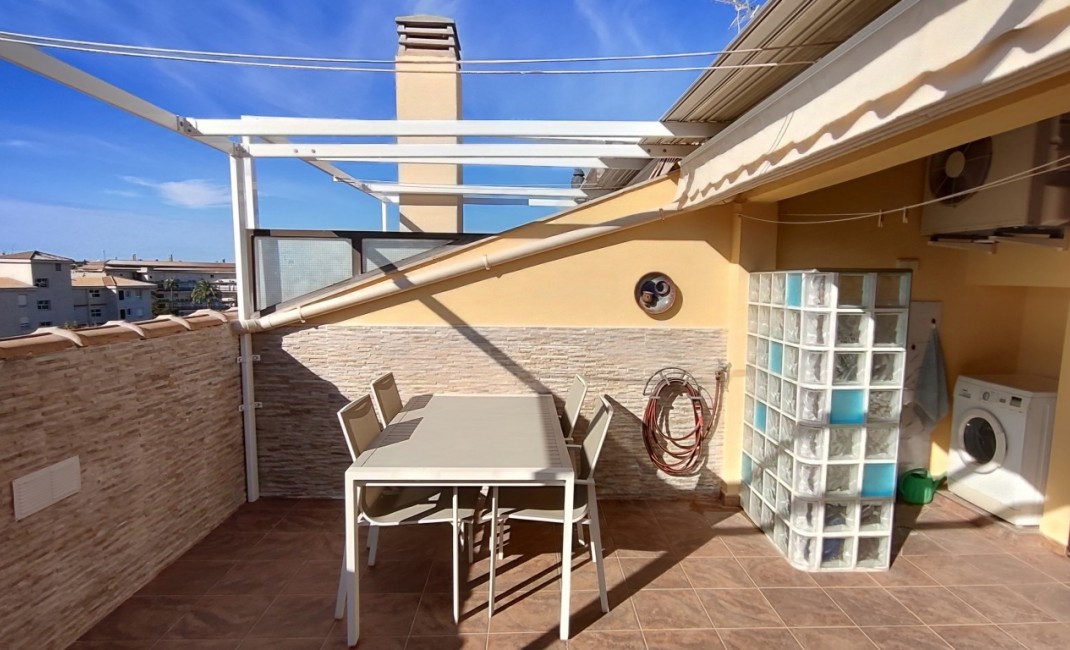 Sale - Apartment - Albir