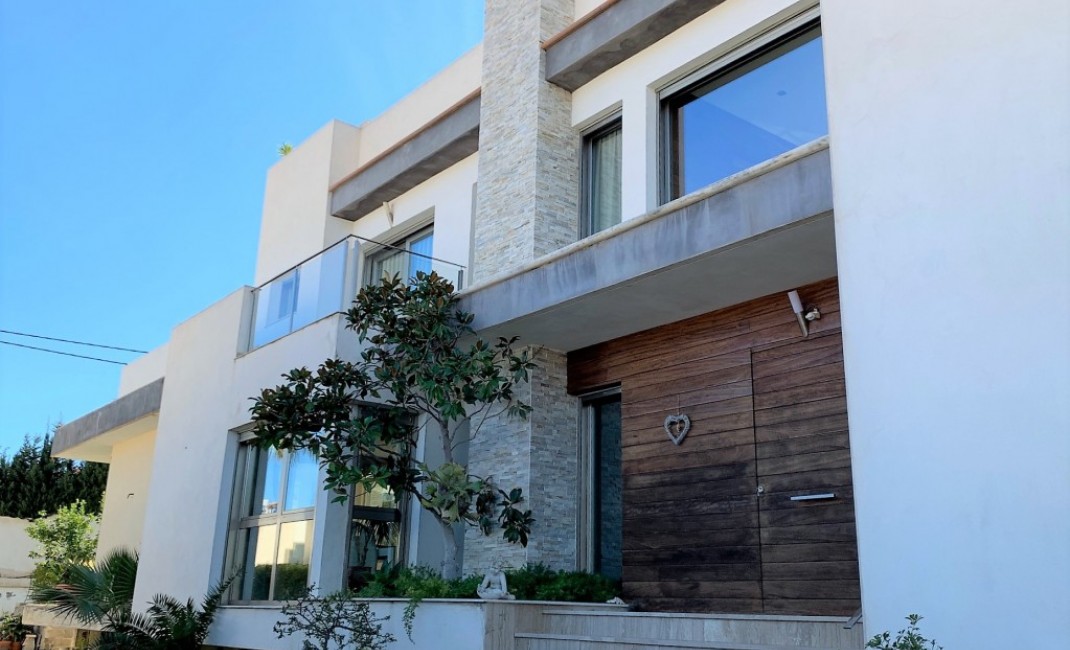 Sale - Villa - Albir