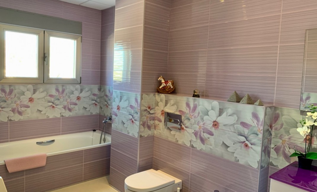 Sale - Villa - Albir