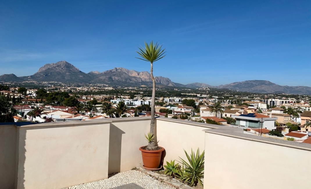 Sale - Villa - Albir