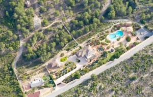 Sale - Villa - La Nucia - La nucia