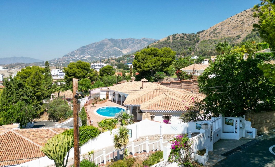 Nouvelle construction - Villa - Benalmdena - Benalmádena