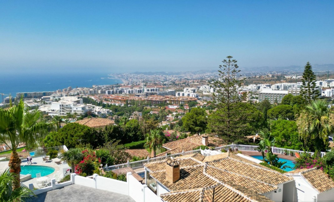 Nouvelle construction - Villa - Benalmdena - Benalmádena