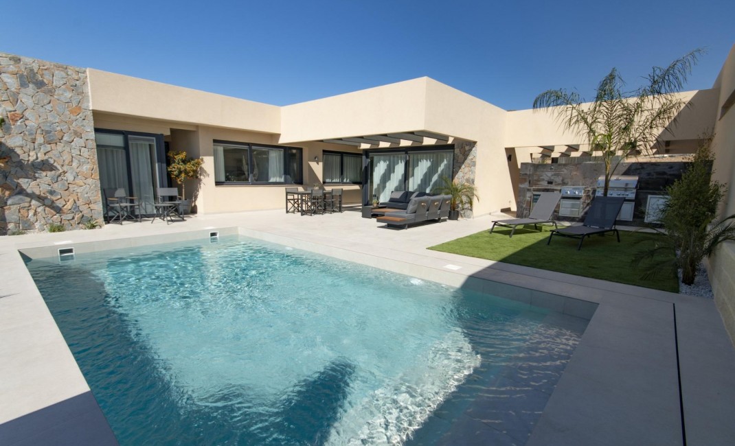 Nouvelle construction - Villa - BAÑOS Y MENDIGO