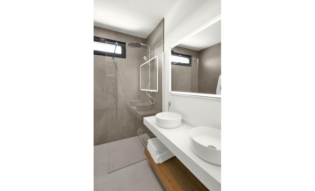 Nouvelle construction - Villa - BAÑOS Y MENDIGO