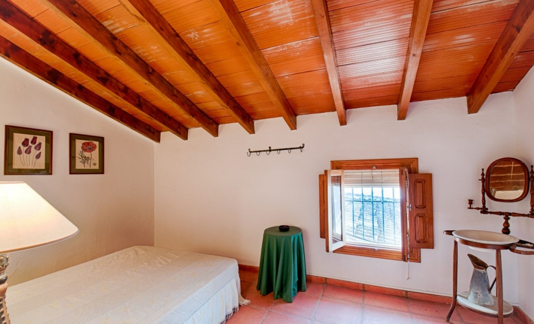 Sale - Plot - Gata de Gorgos