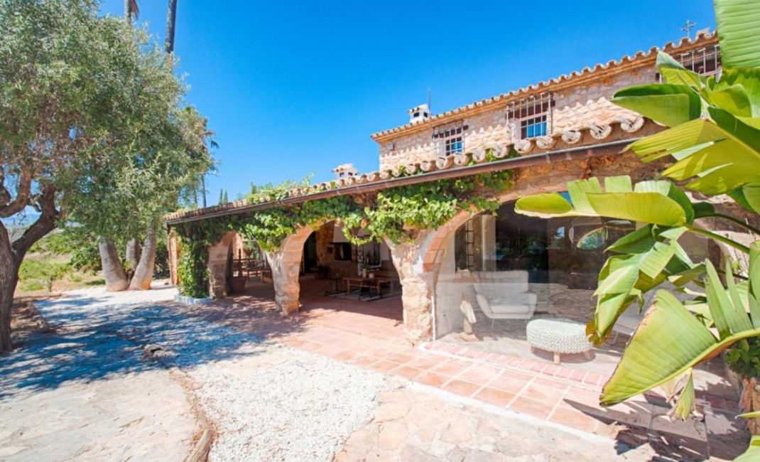 Revente - Plot - Senija - Campo