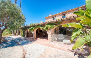 Revente - Plot - Senija - Campo