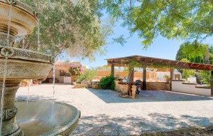 Revente - Plot - Senija - Campo