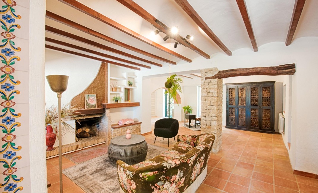 Revente - Plot - Senija - Campo