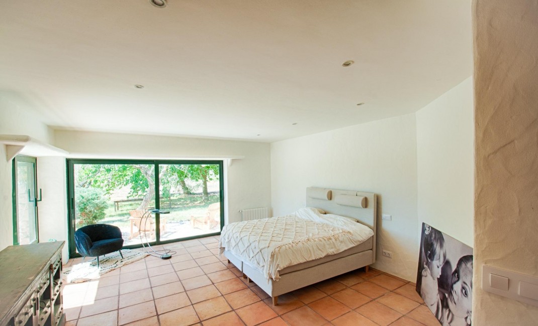 Revente - Plot - Senija - Campo