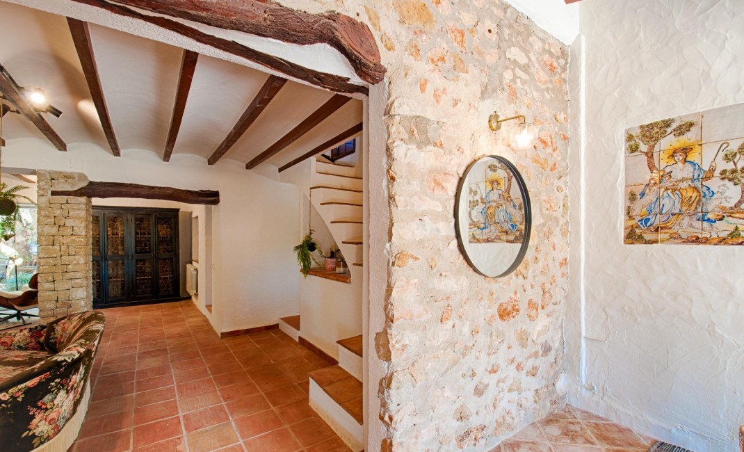 Revente - Plot - Senija - Campo