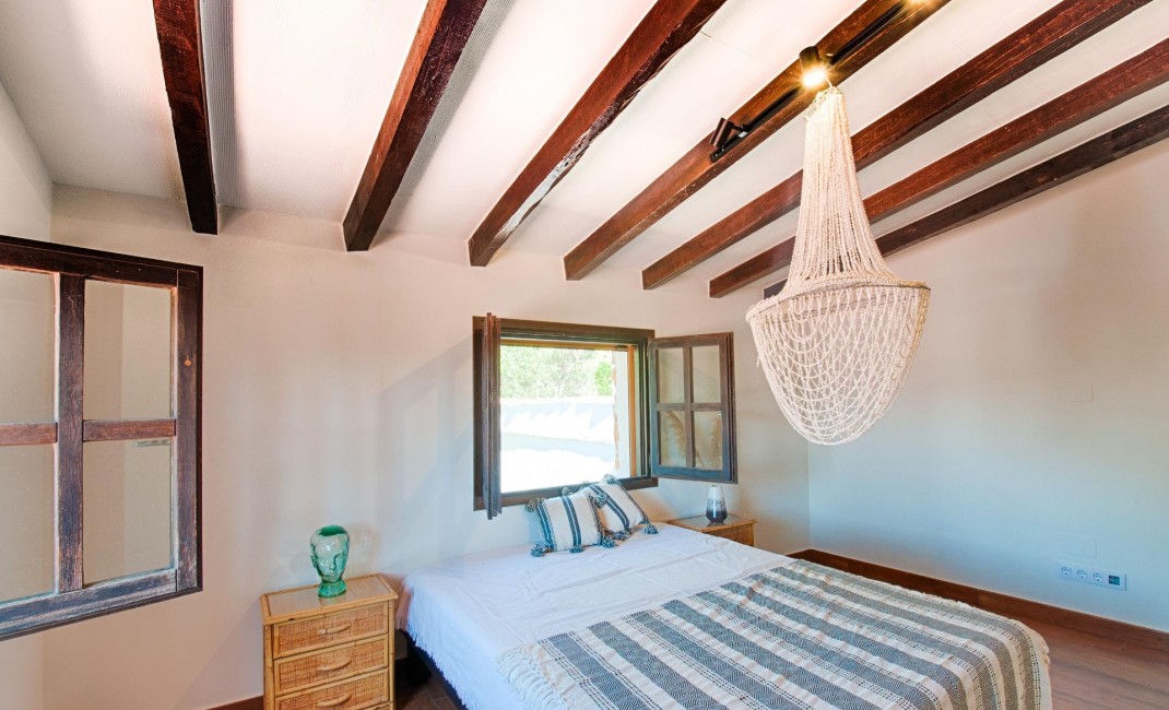 Revente - Plot - Senija - Campo