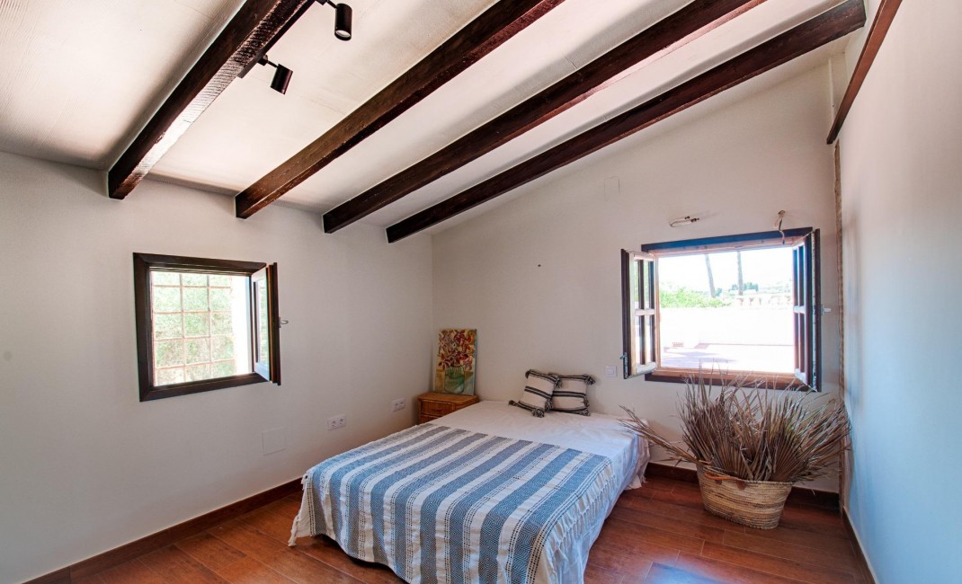 Revente - Plot - Senija - Campo