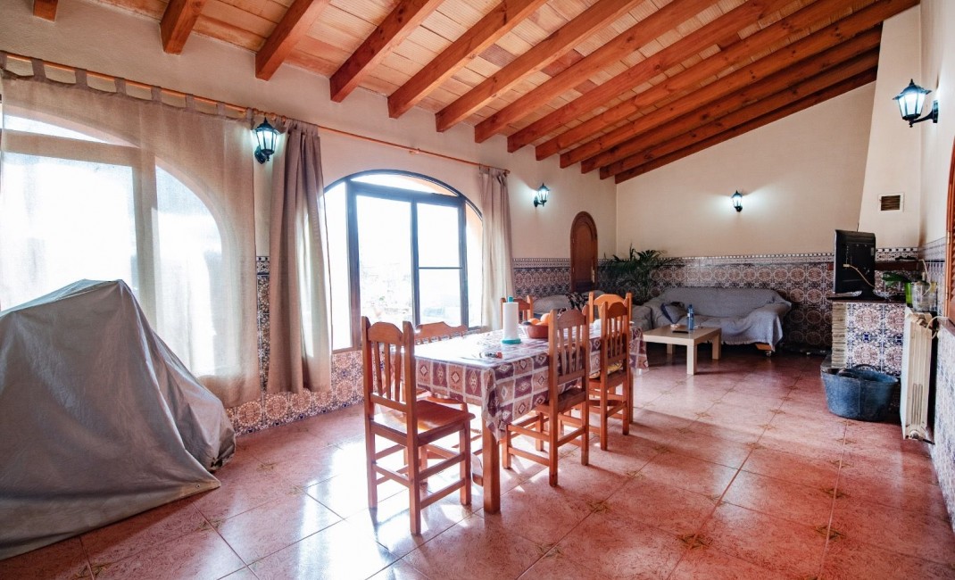 Revente - Plot - Benissa