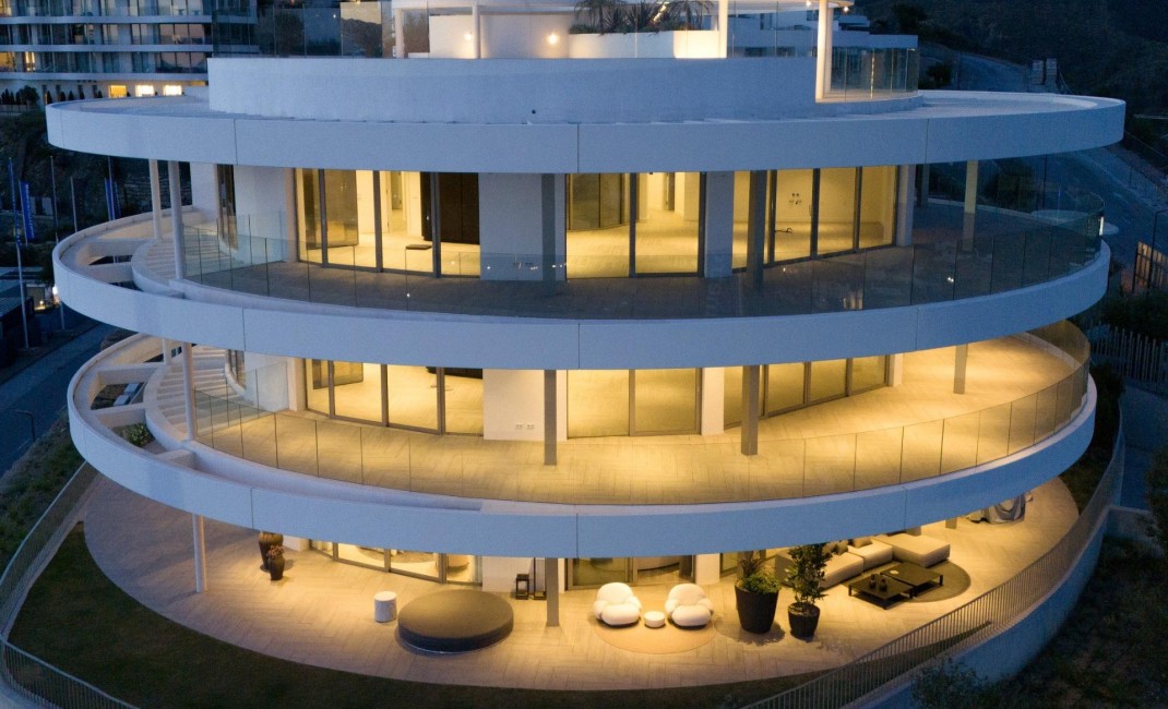 Nouvelle construction - Ground floor apartment - Benahavis - Benahavís