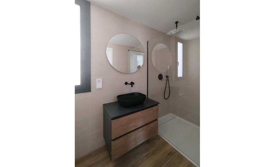 Nouvelle construction - Villa - Polop