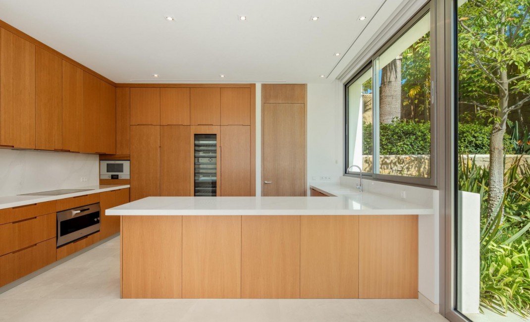 New Build - Villa - Casares