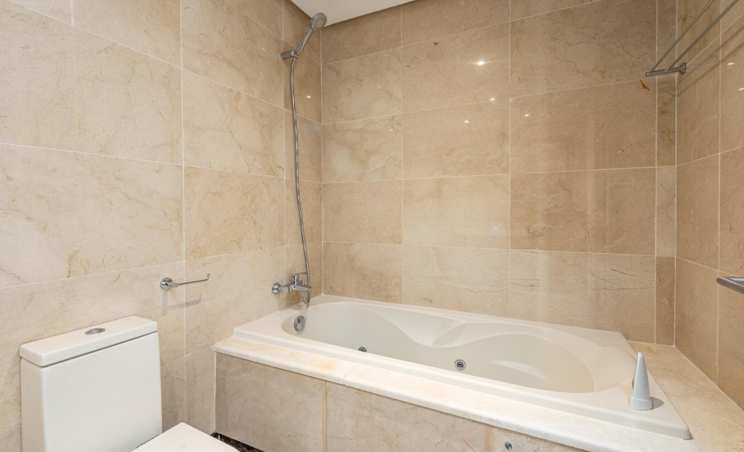 New Build - Semidetached - Estepona