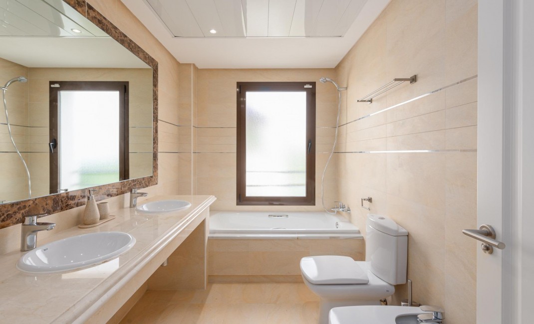 New Build - Semidetached - Estepona