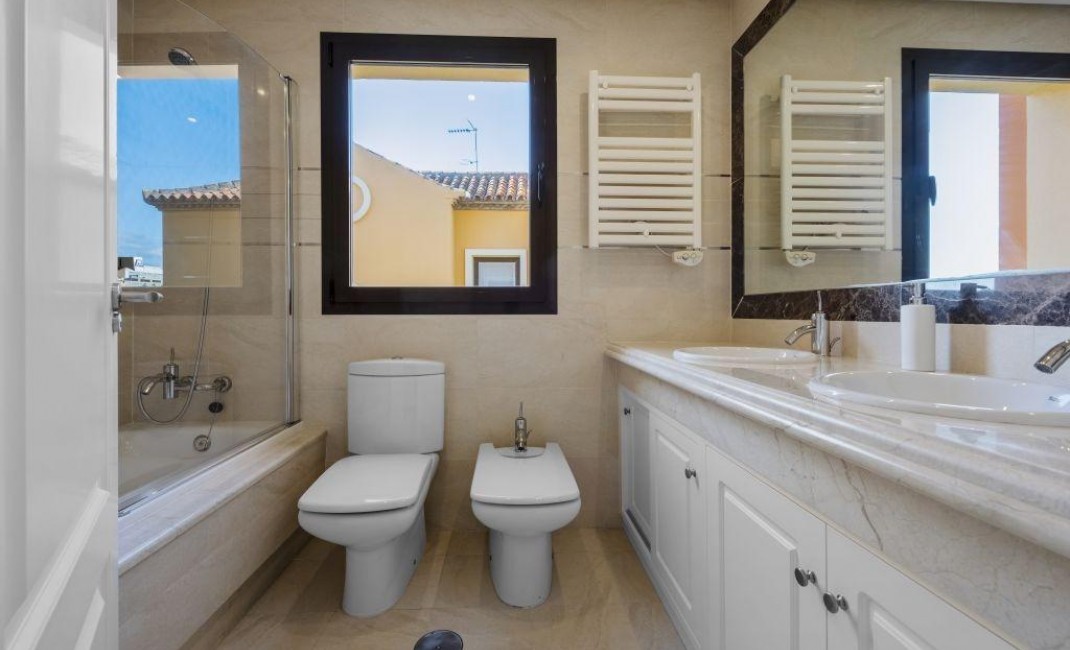 New Build - Semidetached - Estepona