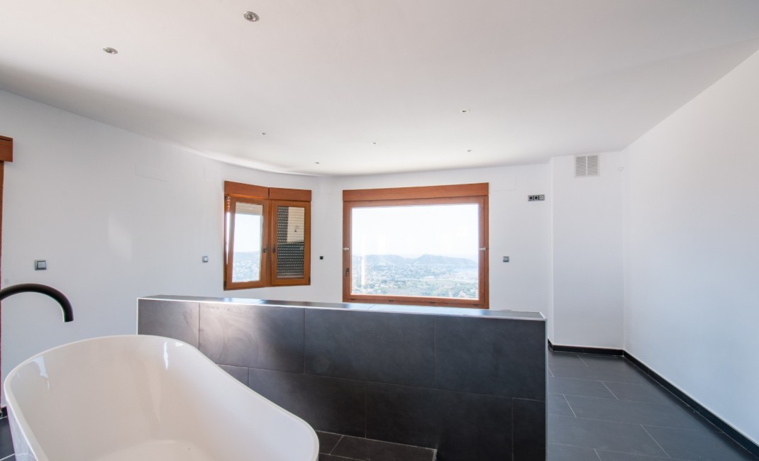 Sale - Villa - Moraira