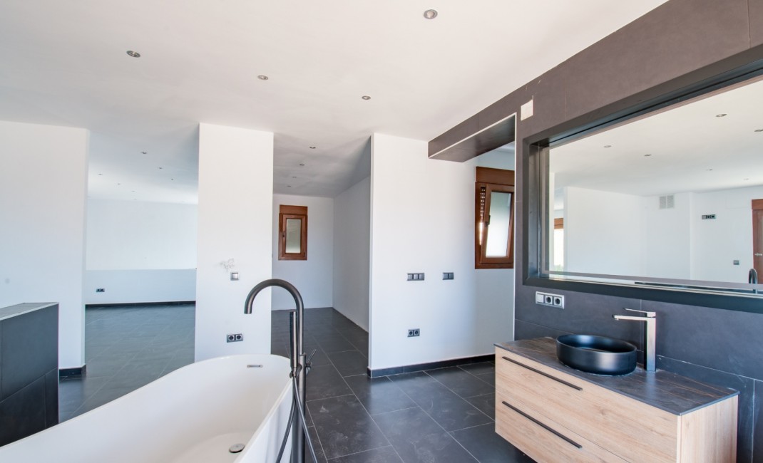 Sale - Villa - Moraira