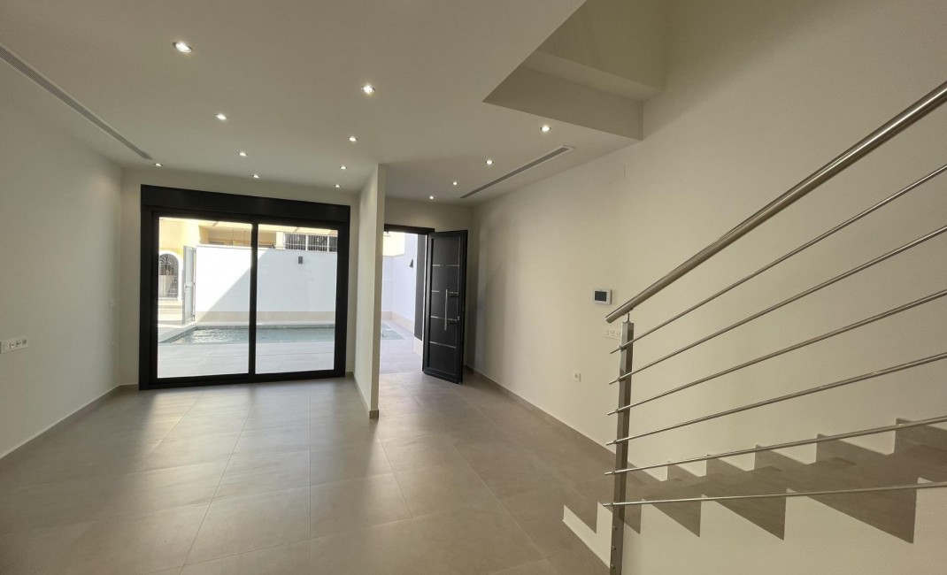 Nouvelle construction - Villa - Almoradí
