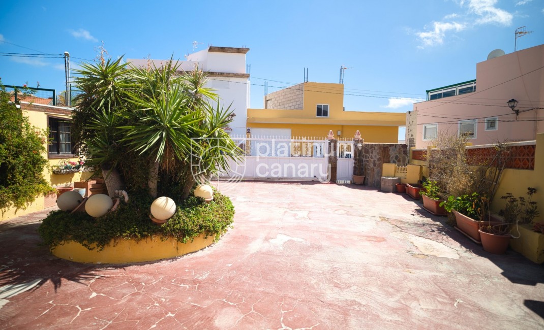 Revente - house - Granadilla de Abona - Santa Cruz de Tenerife