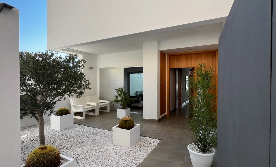 New Build - Villa - La Caleta