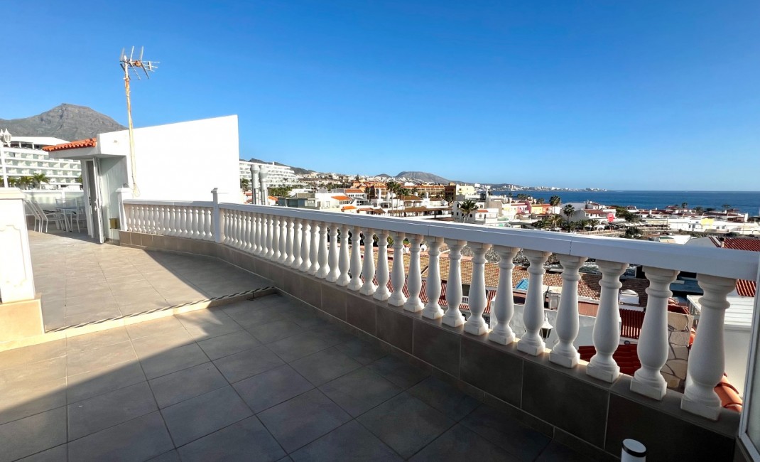 Revente - house - La Caleta