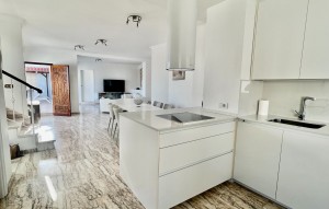 Revente - house - La Caleta