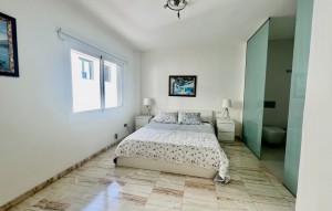 Revente - house - La Caleta