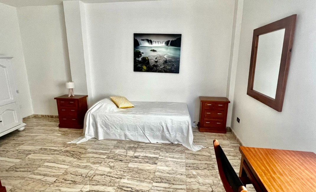 Revente - house - La Caleta
