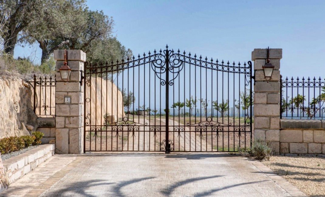 Revente - Plot - Moraira