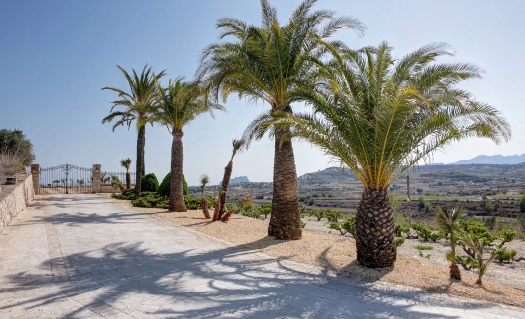 Revente - Plot - Moraira