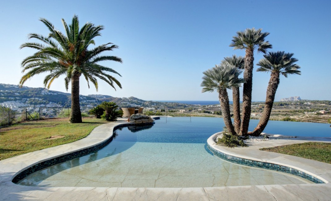 Revente - Plot - Moraira