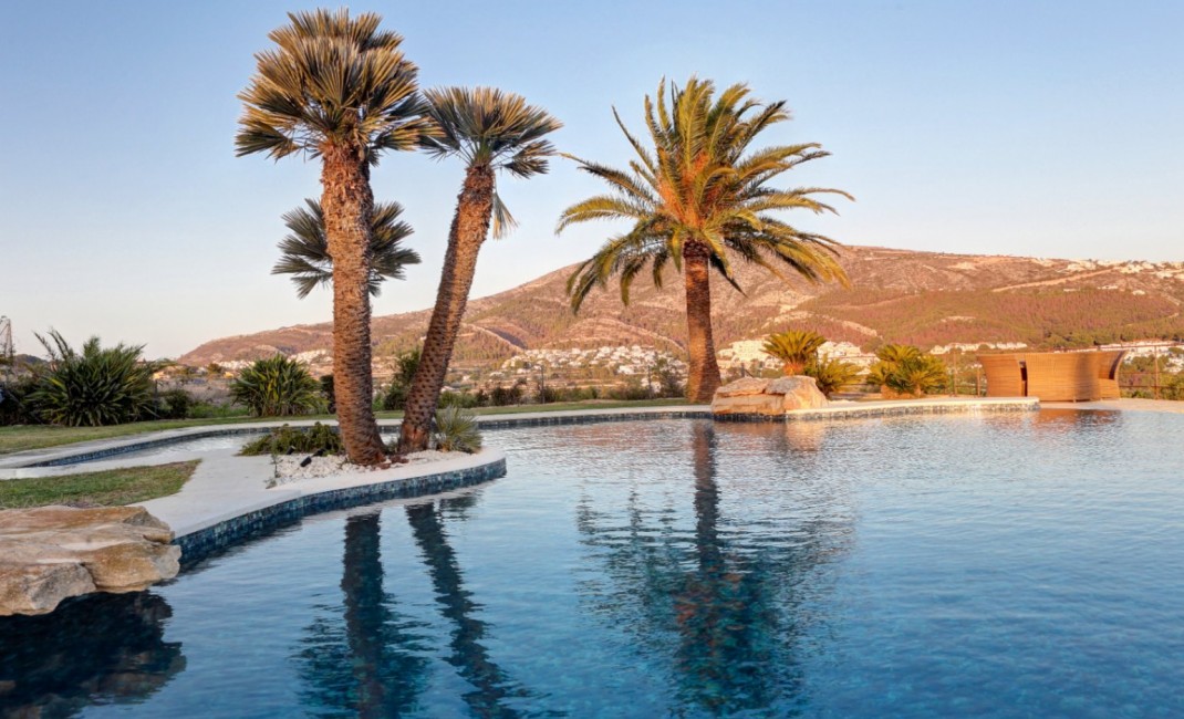 Revente - Plot - Moraira