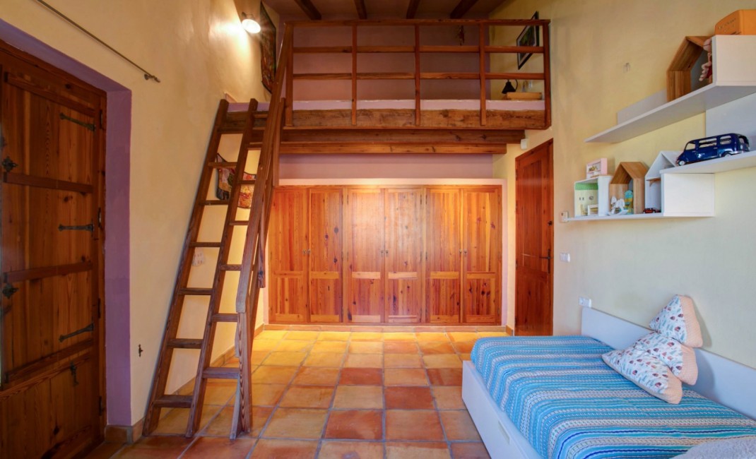Revente - Plot - Moraira