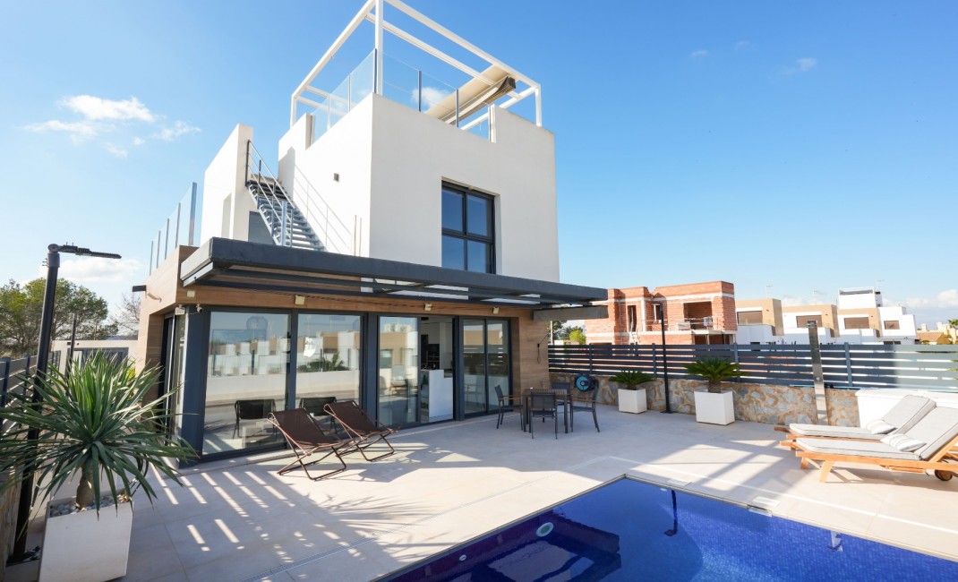 Sale - Villa - Algorfa
