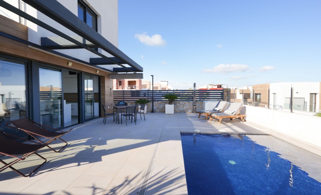 Sale - Villa - Algorfa