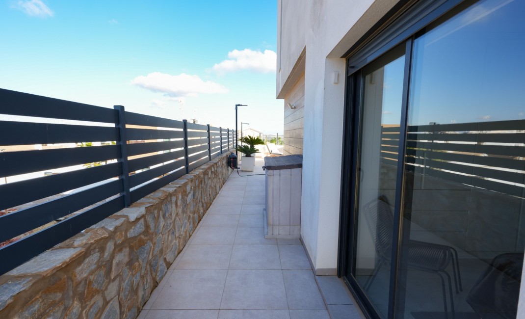 Sale - Villa - Algorfa