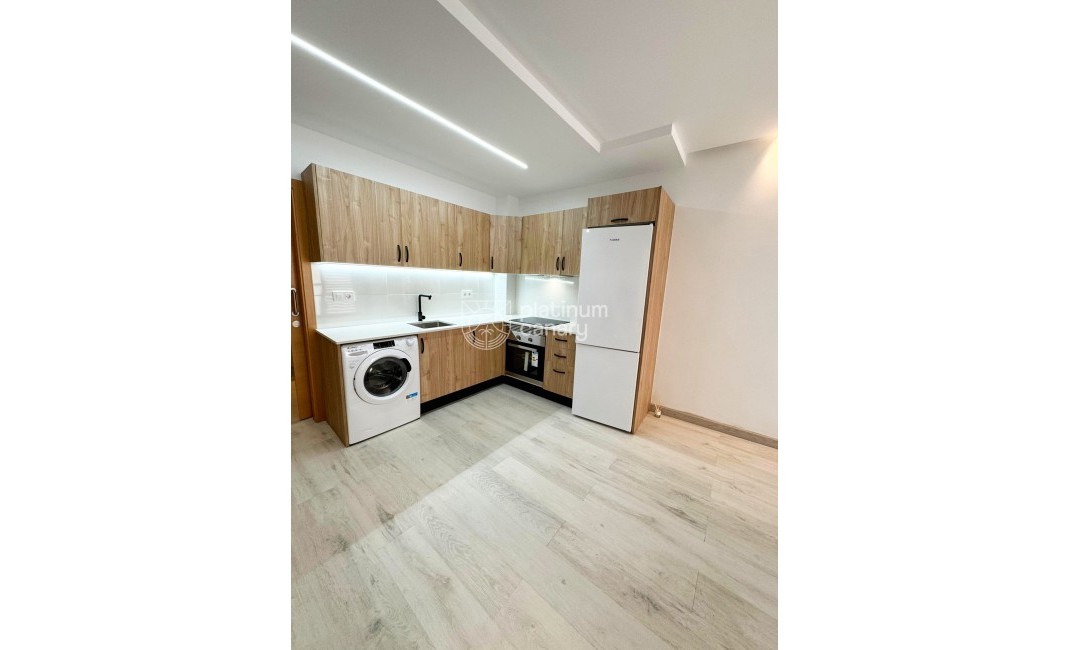 Sale - Apartment - Los Cristianos - Santa Cruz de Tenerife