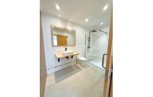 Sale - Apartment - Los Cristianos - Santa Cruz de Tenerife