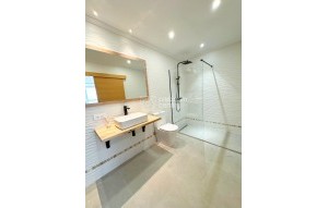 Sale - Apartment - Los Cristianos - Santa Cruz de Tenerife