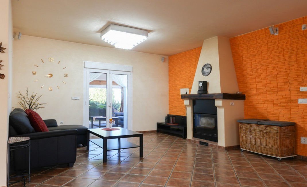 Revente - Chalets Independientes - Alicante - Jacarilla